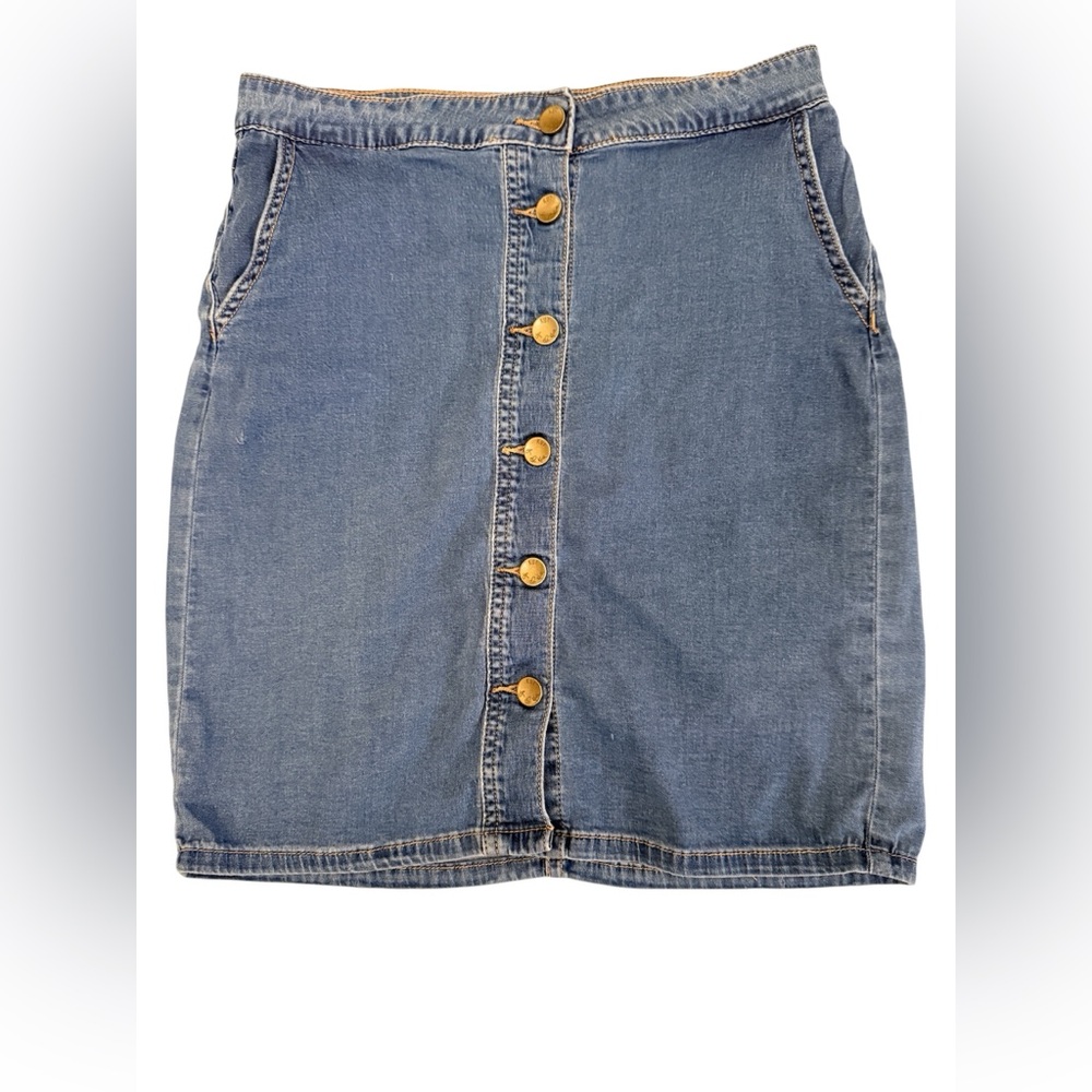 Kut from the Kloth Button Front Denim Mini Skirt Size 2 Light Wash